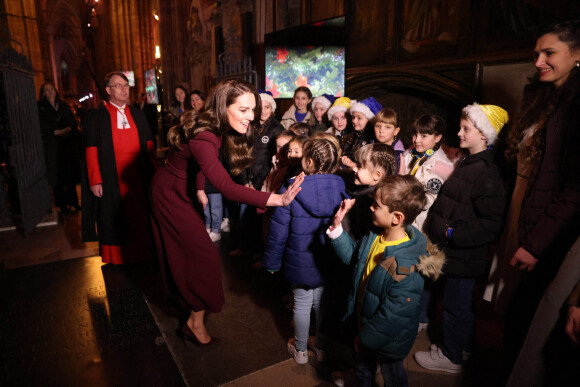 Catherine (Kate) Middleton, princesse de Galles - La famille royale à la sortie de la messe "Together at Christmas" à l'Abbaye de Westminster le 15 décembre 2022. © Photoshot / Panoramic / Bestimage 