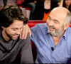 Gérard Jugnot et son fils Arthur Jugnot sur le plateau de l'émission ' Vivement Dimanche' .