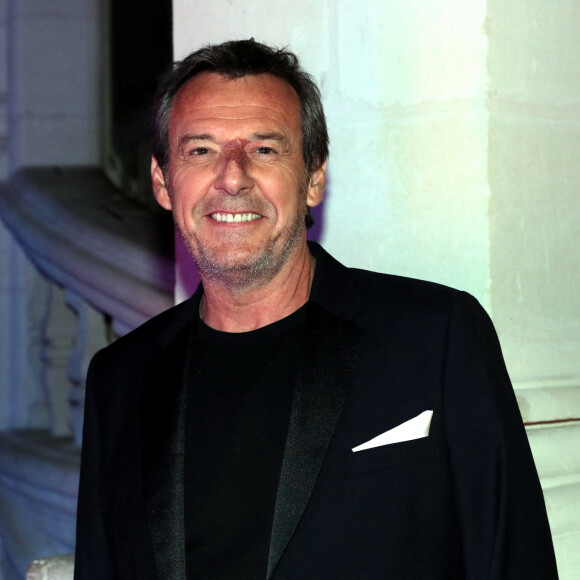 Exclusif - Jean-Luc Reichmann - Backstage de l'enregistrement de l'émission "La chanson challenge" au Château de Chambord. Après le succès de la première édition, "LA CHANSON CHALLENGE " revient sur TF1 pour une soirée inédite et exceptionnelle, produite par DMLS TV. " LA CHANSON CHALLENGE " est une émission au cours de laquelle de nombreux artistes vont se lancer un challenge : chanter une chanson très éloignée de leur univers habituel. © Gaffiot-Moreau / Bestimage