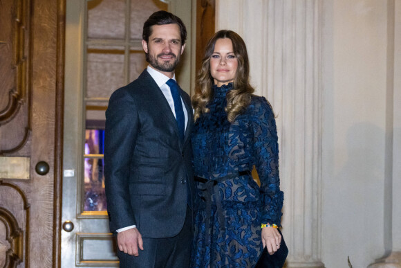 Le prince Carl Philip de Suède et la princesse Sofia assistent à un concert de Noël en l'église Gustaf Vasa à Stockholm. 