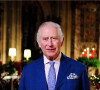 Premiers voeux de Noël du roi Charles III d'Angleterre, enregistrés à la chapelle St George au château de Windsor. Le 23 décembre 2022. Après le décès de la reine d'Angleterre, le 8 septembre 2022, le prince Charles lui a succédé à la tête du Royaume. 
