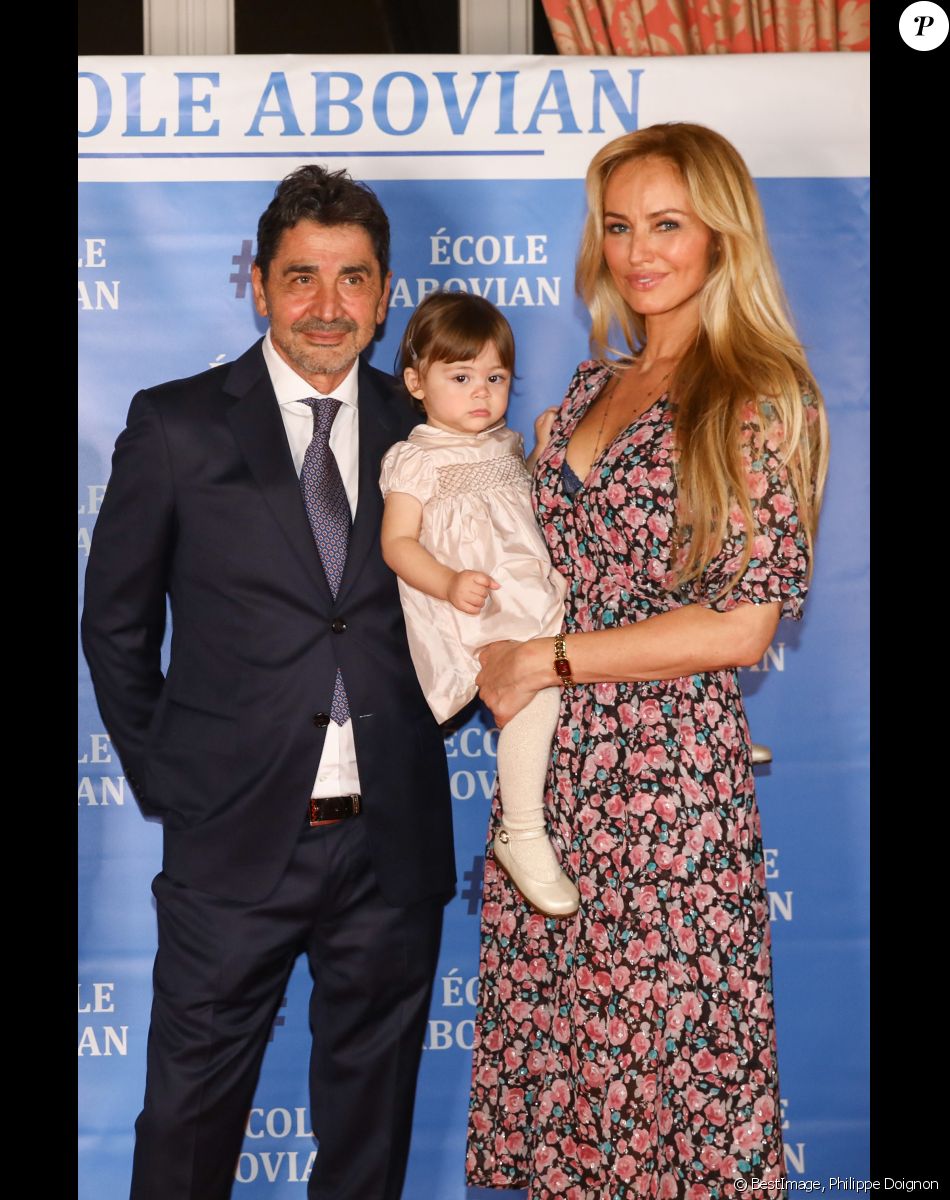 adriana-karembeu-divorce-d-aram-ohanian-annonce-choc-apr-s-8-ans-de