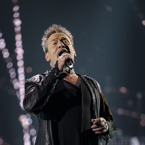 Exclusif - Florent Pagny - Concert hommage à Johnny Hallyday "Que je t'aime" à l'AccorHotels Arena Paris Bercy à Paris. Le 14 septembre 2021 © Borde-Jacovides-Moreau / Bestimage 