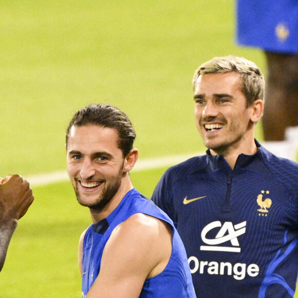 Antoine Griezmann - Entraînement de l'équipe de France de football, à l'avant-veille de la finale contre l'Argentine lors de la Coupe du Monde 2022 au Qatar (FIFA World Cup Qatar 2022), le 16 décembre 2022. © JB Autissier/Panoramic/Bestimage 
Antoine Griezmann