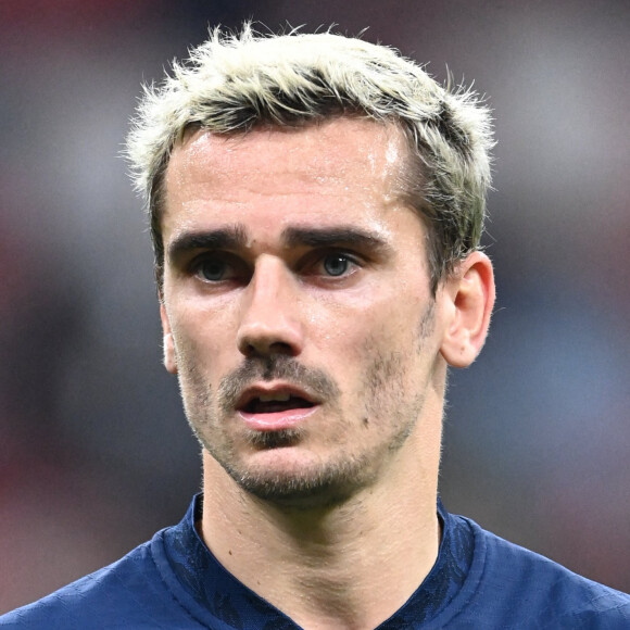 Antoine Griezmann au match de demi-finale opposant la France au Maroc lors de la Coupe du Monde au stade Al-Bayt, à Doha, Qatar. © Philippe Perusseau/Bestimage