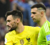 Hugo Lloris et Emiliano Martinez avant la seance de tirs au but - Match "France - Argentine" en finale de la Coupe du Monde au Qatar.