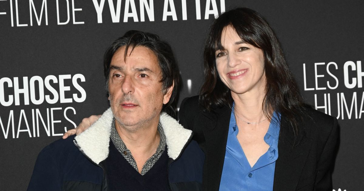 Yvan Attal et sa compagne Charlotte Gainsbourg Avant première du film Les Choses Humaines au