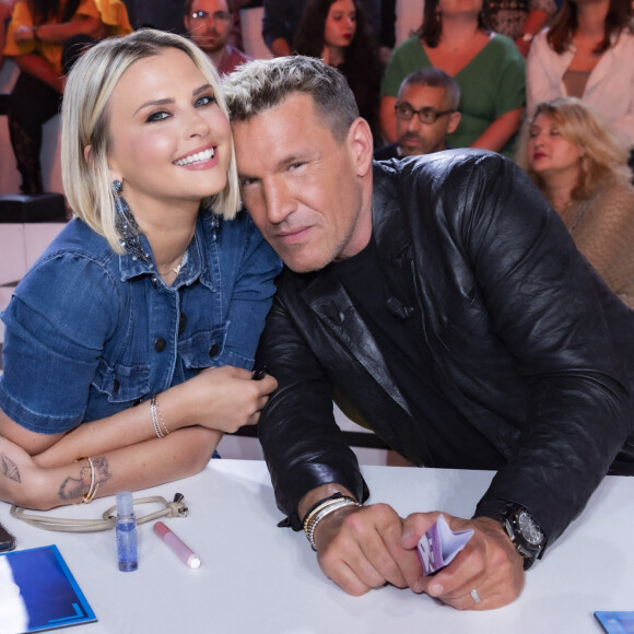 Exclusif - Kelly Vedovelli, Benjamin Castaldi - Sur le plateau de l'émission TPMP (Touche Pas à Mon Poste) présentée en direct par C.Hanouna et diffusée sur C8 à Paris le 6 juin 2022. © Jack Tribeca / Bestimage 