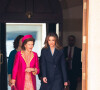 La reine Rania de Jordanie et la reine Silvia de Suède - Le couple royal suédois, en visite en Jordanie, découvre le Queen Rania Family and Child Center à Amman le 15 novembre 2022. 
