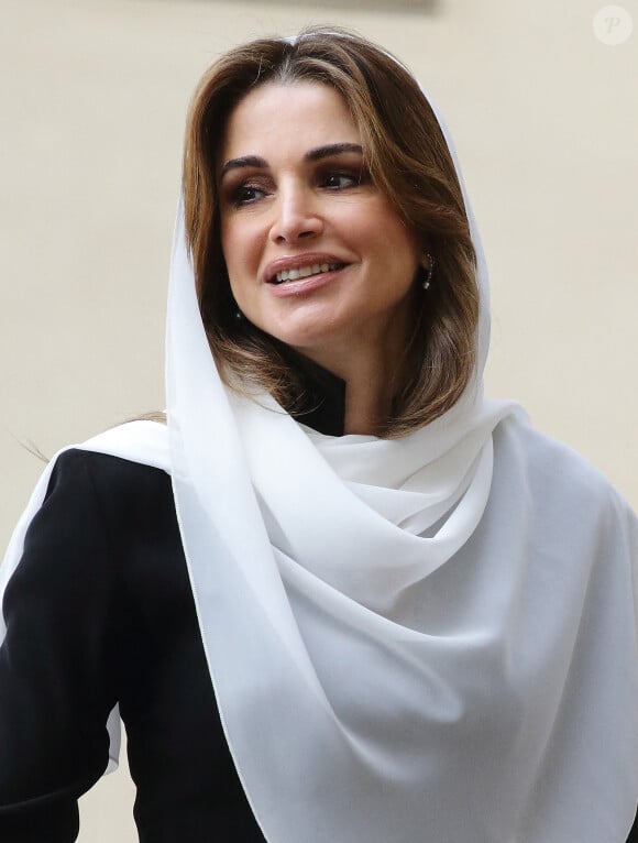 Le roi Abdallah II et la reine Rania de Jordanie reçus par le pape François au Vatican, le 10 novembre 2022. 
