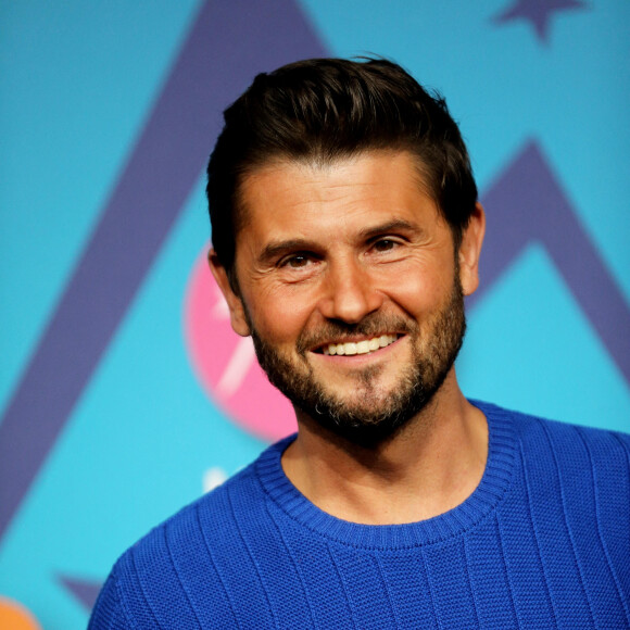Christophe Beaugrand - Photocall de la soirée lors de la 25ème édition du Festival international du film de comédie de l'Alpe d'Huez le 18 janvier 2022. © Dominique Jacovides / Bestimage