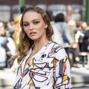 Lily-Rose Depp - Les célébrités au photocall du défilé "Chanel Cruise Collection 2020" au Grand Palais. Paris, le 3 mai 2019. © Olivier Borde/Bestimage