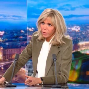 Brigitte Macron et Gilles Bouleau sur le plateau de TF1 pour l'opération Pièces Jaunes @ TF1