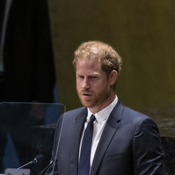 Le prince Harry, duc de Sussex et Meghan Markle, duchesse de Sussex, lors de la célébration du "Nelson Mandela International Day" au siège de l'ONU à New York. Le Prix Nelson Mandela des Nations Unies 2020 a été décerné à Mme Marianna V. Vardinoyannis de Grèce et au Dr Morissanda Kouyate de Guinée. New York, le 18 juillet 2022. 