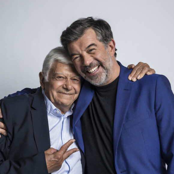 Exclusif - Stéphane Plaza et son père Raymond - Backstage - Enregistrement de l'émission "La Chanson secrète 10" diffusée sur TF1 le 22 janvier 2022 © Jacovides-Moreau / Bestimage