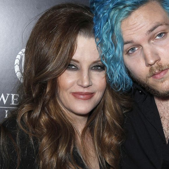 Lisa Marie Presley et son fils Benjamin Keough (petit fils d'Elvis Presley) à la première de The Elvis Experience à Las Vegas le 23 avril 2015.