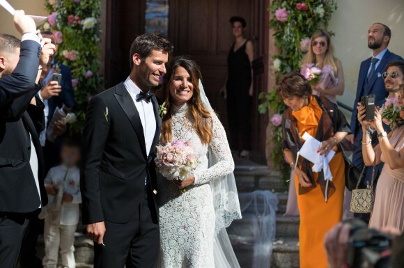 Exclusif - Arrivées et sorties du mariage religieux de Karine Ferri et Yoann Gourcuff à l'église de La Motte, France, le 8 juin 2019. 