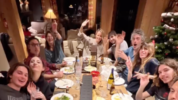 Charlotte Gainsbourg, Lou Doillon, Jane Birkin : Grosse soirée raclette avec Ben, Alice Attal et leurs chéri(e)s !