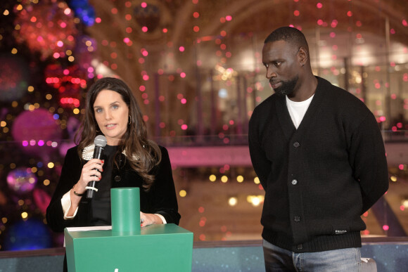 Omar Sy et sa femme Hélène - Lancement de "1,2,3... Noël" lors de l'inauguration des vitrines et du sapin de Noël 2021 des Galeries Lafayette Haussmann 2021 à Paris. Le 17 novembre 2021