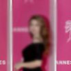 Ici tout commence : Une actrice bombesque aux Maldives, elle mets ses atouts en valeur
