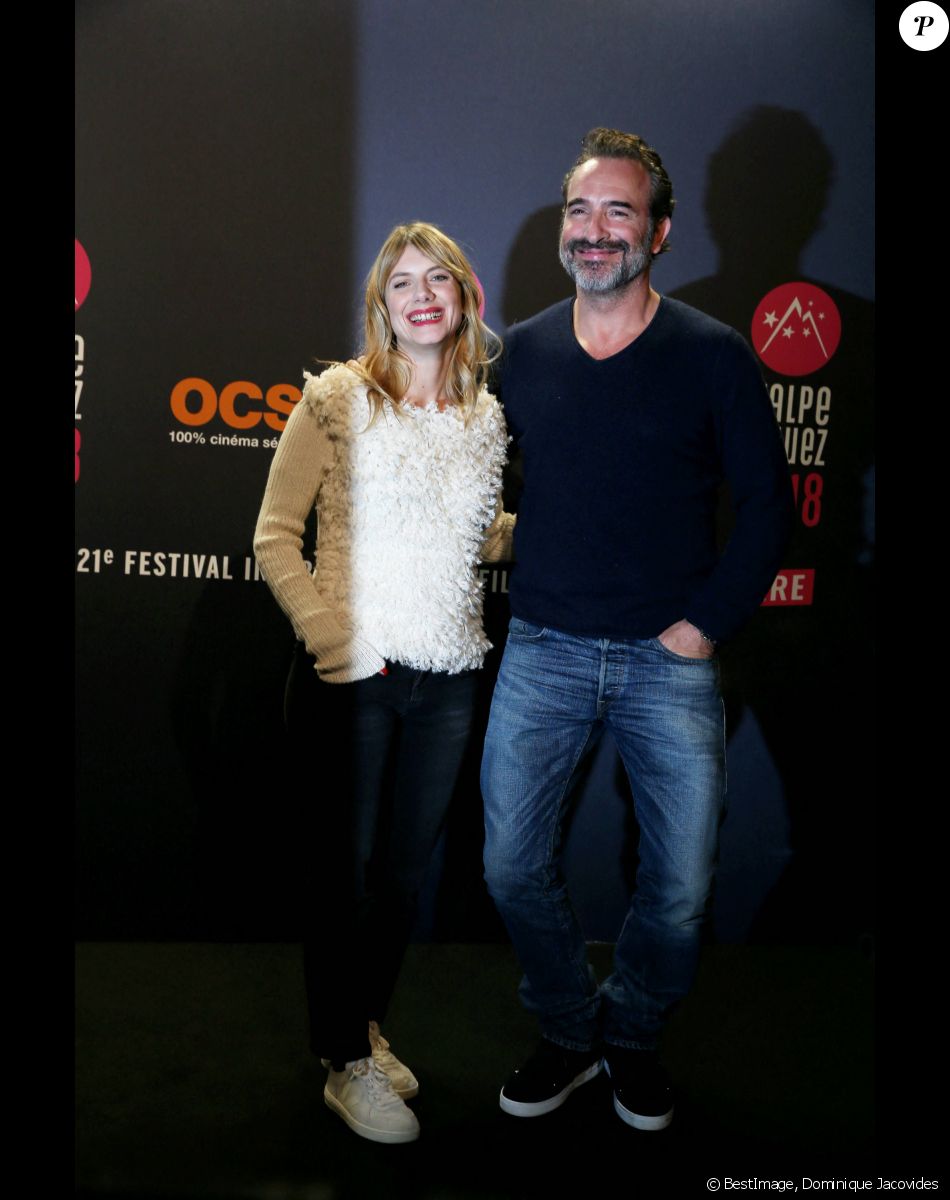 Mélanie Laurent et Jean Dujardin lors de la soirée de clôture et remise de prix du 21e festival international du film de comédie de l'Alpe d'Huez le 20 janvier 2018. © Dominique Jacovides / Bestimage