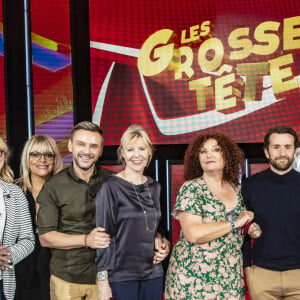 Exclusif - Valerie Trierweiler, Christine Bravo, Caroline Diament, Jeanfi Janssens, Chantal Ladesou, Valerie Mairesse, Pablo Mira, Paul El Karhat, Laurent Ruquier, Bernard Mabille - Enregistrement de l'émission "Les Grosses Têtes Prime", présentée par L.Ruquier et diffusée le 2 octobre à 21h05 sur France 2. Les Grosses Têtes vous invitent à une nouvelle soirée placée sous le signe de l'humour, ce samedi. Culture générale, jeux en pagaille, happening en tous genres... L.Ruquier met le paquet pour vous faire passer une soirée que vous n'êtes pas prêts d'oublier ! Comme d'habitude, des invités de haut niveau viendront jouer avec nos Grosses Têtes. © Jack Tribeca / Bestimage