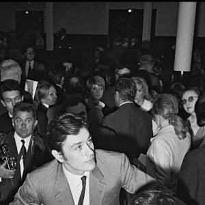 Alain Delon et sa femme Nathalie à Paris