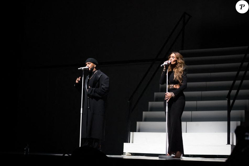 Exclusif - Vitaa Et Slimane Sur La Scène De L'AccorHotels Arena à Paris ...