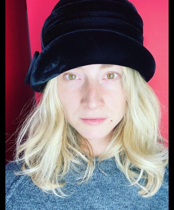 Aurore Morisse d'"Affaire conclue" pose sur Instagram, octobre 2020