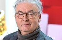 Dominique Besnehard amaigri : photos avec plusieurs kilos en moins, conséquence de son accident vasculaire