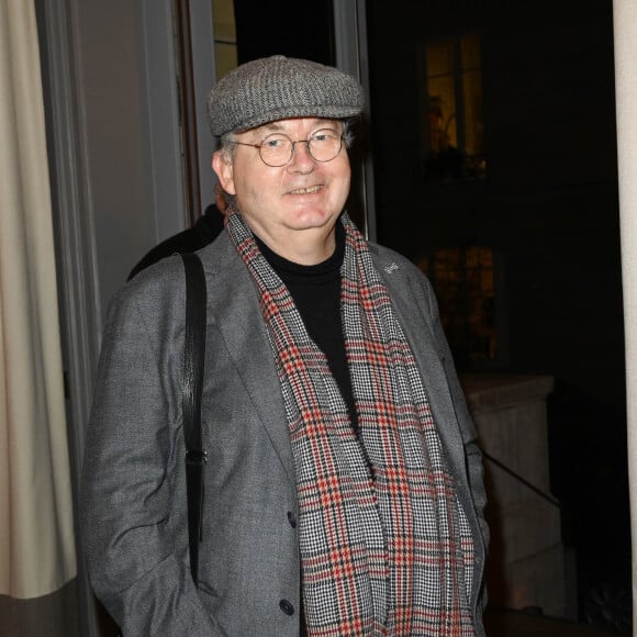 Dominique Besnehard - Remise du prix "Fonds de dotation Line Renaud-Loulou Gasté" pour la recherche médicale à la Maison de la Recherche à Paris le 15 novembre 2021. © Coadic Guirec/Bestimage