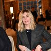 Emmanuelle Seigner : Rare sortie complice avec sa très discrète cadette Marie-Amélie, les deux soeurs radieuses