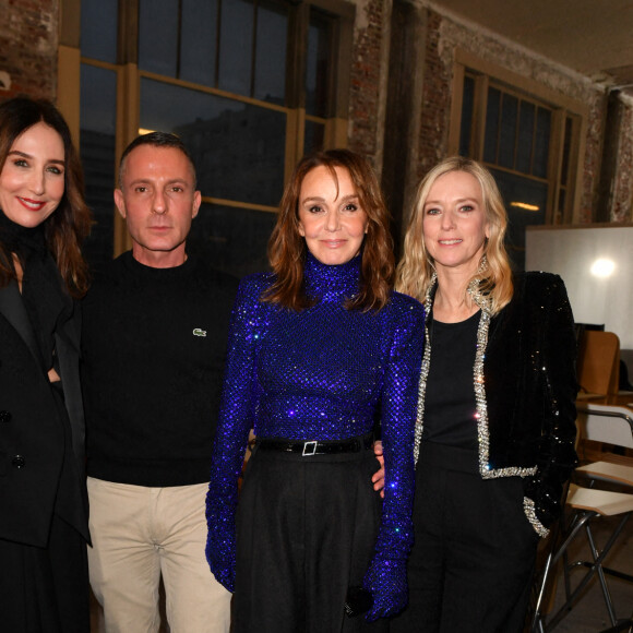 Elsa Zylberstein, Alexandre Vauthier, Philippine Leroy-Beaulieu, Léa Drucker - Backstage du défilé de mode Haute-Couture Alexandre Vauthier au 50 boulevard Lefebvre lors de la Fashion Week Printemps-été 2023 de Paris, France, le 24 janvier 2023. © Veeren/Bestimage 