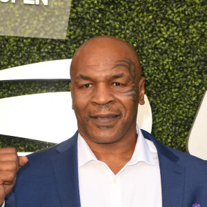 Info - Mike Tyson visé par une nouvelle plainte pour viol - Info - Mike Tyson remonte sur le ring à 54 ans pour un combat exhibition - Mike Tyson arrive à l'US Open de tennis au USTA National Tennis Center à New York City, New York, Etats-Unis, le 27 août 2018.