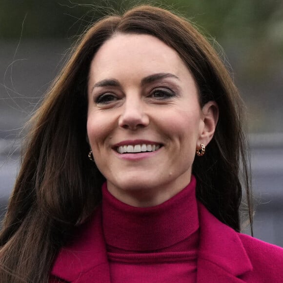 Le prince William, prince de Galles, et Catherine (Kate) Middleton, princesse de Galles, à son arrivée au Windsor Foodshare à Windsor.