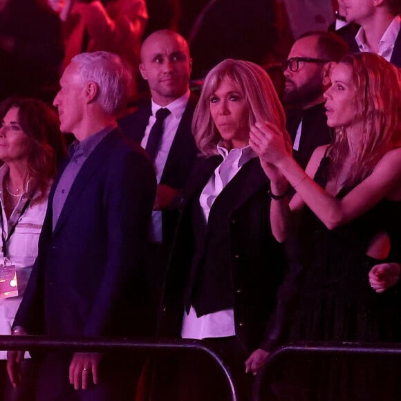 Exclusif - Claude et son mari Didier Deschamps, Brigitte Macron, sa fille Tiphaine Auzière - Personnalités lors de l'enregistrement de l'émission "Le gala des Pièces Jaunes, le concert événement" au Zenith de Paris, et diffusée le 28 janvier sur France 2. Le 25 janvier 2023 © Dominique Jacovides / Bestimage 