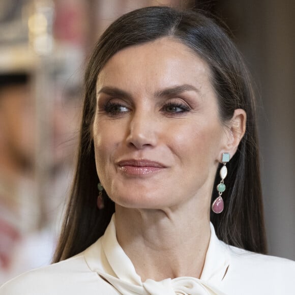 Le roi Felipe VI et la reine Letizia, lors de la réception du corps diplomatique accrédité en Espagne, au Palais Royal à Madrid.