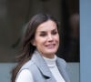 La reine Letizia arrive pour une réunion à l'AECC (Association espagnole contre le cancer) à Madrid, Espagne, le 24 janvier 2023. 