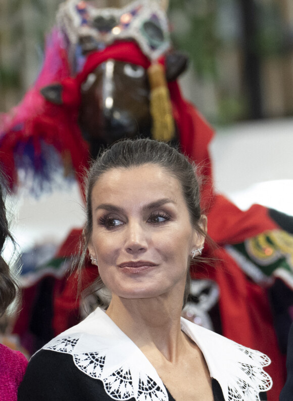 Le roi Felipe VI et la reine Letizia d'Espagne, inaugurent le 43ème Salon International du Tourisme (Fitur) à l'IFEMA Madrid, le 18 janvier 2022.