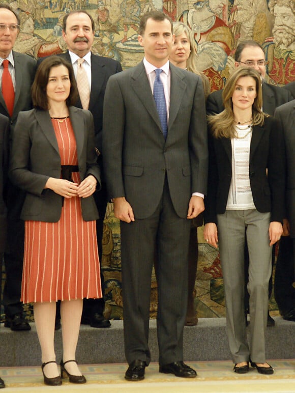 Le Prince des Asturies Felipe VI préside avec sa femme, la princesse Letizia, les audiences au Palais de la Zarzuela le 14 avril 2010