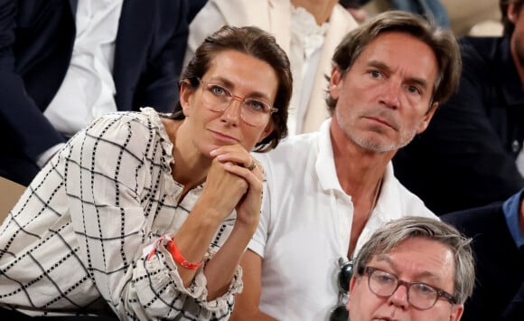 Anne-Claire Coudray et son compagnon Nicolas Vix en tribune (jour 13) lors des Internationaux de France de Tennis de Roland Garros 2022 à Paris, France, le 3 juin 2022. © Dominique Jacovides/Bestimage