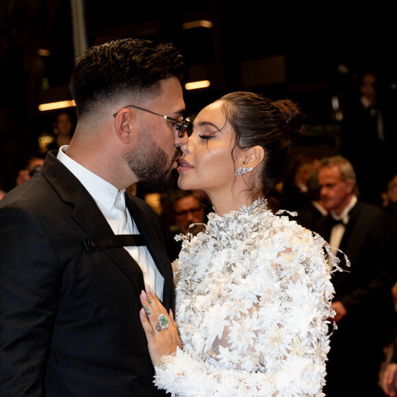 Thomas Vergara et sa femme Nabilla Benattia (enceinte) - Montée des marches du film " Stars At Noon " lors du 75ème Festival International du Film de Cannes. © Cyril Moreau / Bestimage 