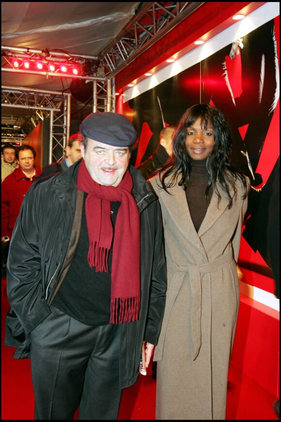 Jacques Villeret et sa dernière compagne Sény à l'UGC Normandie en 2004