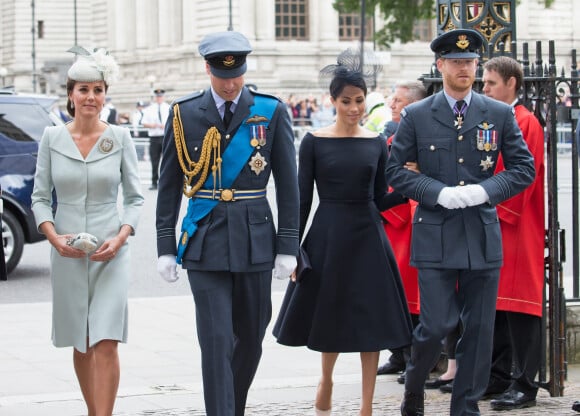 Kate Catherine Middleton, duchesse de Cambridge, le prince William, duc de Cambridge, Meghan Markle, duchesse de Sussex (habillée en Dior Haute Couture par Maria Grazia Chiuri) et le prince Harry, duc de Sussex - Arrivées de la famille royale d'Angleterre à l'abbaye de Westminster pour le centenaire de la RAF à Londres. Le 10 juillet 2018 