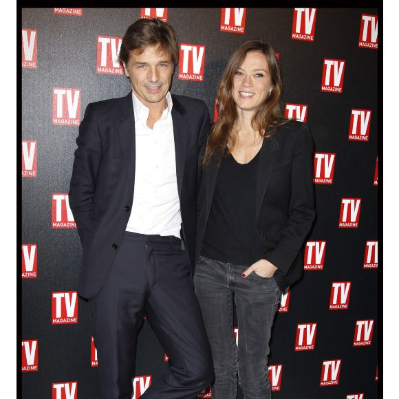 Guy Lagache et sa femme Émilie lors de la soirée TV Magazine fête ses 25 ans, au Plaza Athénée, le 8 février 2012.
