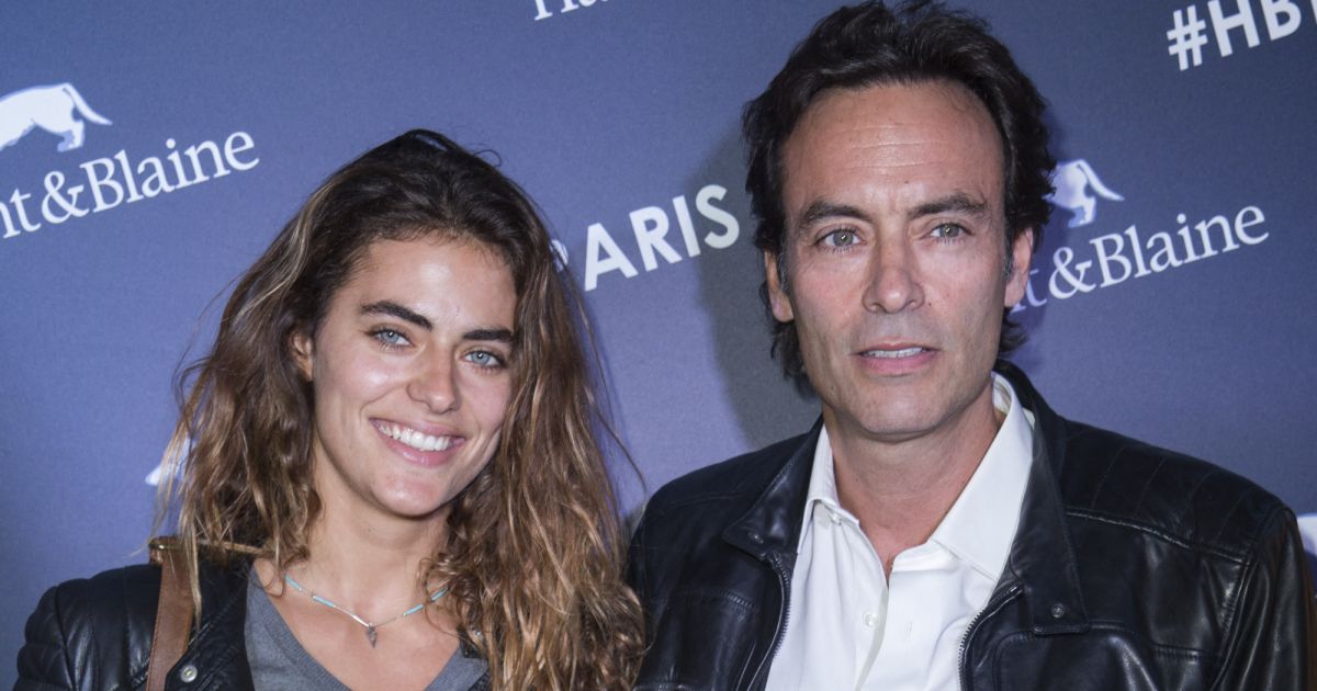 Exclusif Anthony Delon Et Sa Fille Alyson Le Borges Inauguration De