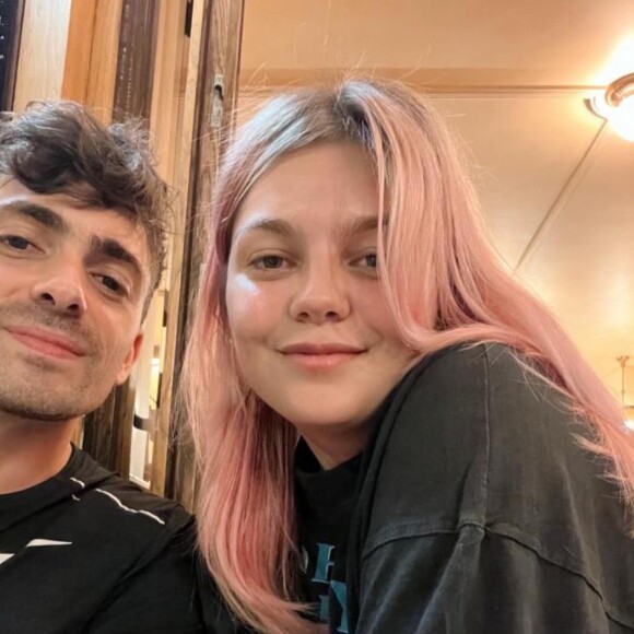 Louane et son compagnon Florian Rossi sur Instagram. Le 1er janvier 2023.