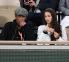 Yannick Noah et sa fille Jenaye Noah dans les tribunes des internationaux de France de Roland Garros à Paris le 30 mai 2022.