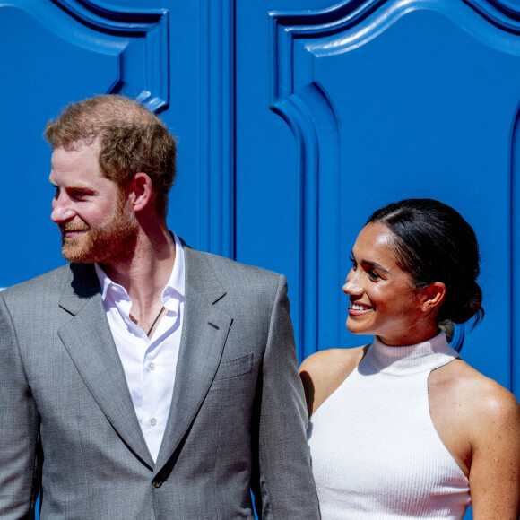 Le prince Harry, duc de Sussex et Meghan Markle, duchesse de Sussex, arrivent à l'hôtel de ville pour l'événement Invictus Games Dusseldorf 2023 One Year to Go, à Düsseldorf, Allemagne, le 6 septembre 2022. 