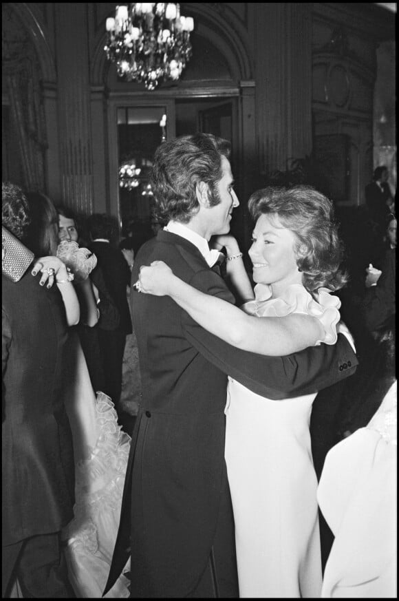 Nadine de Rothschild et Jacques Chazot lors d'une soirée à Paris en 1973